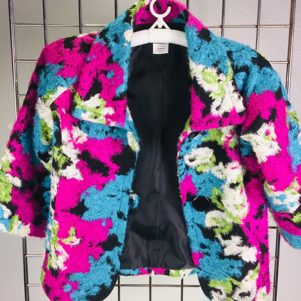 Bold Retro Style Shag Cropped Jacket A77